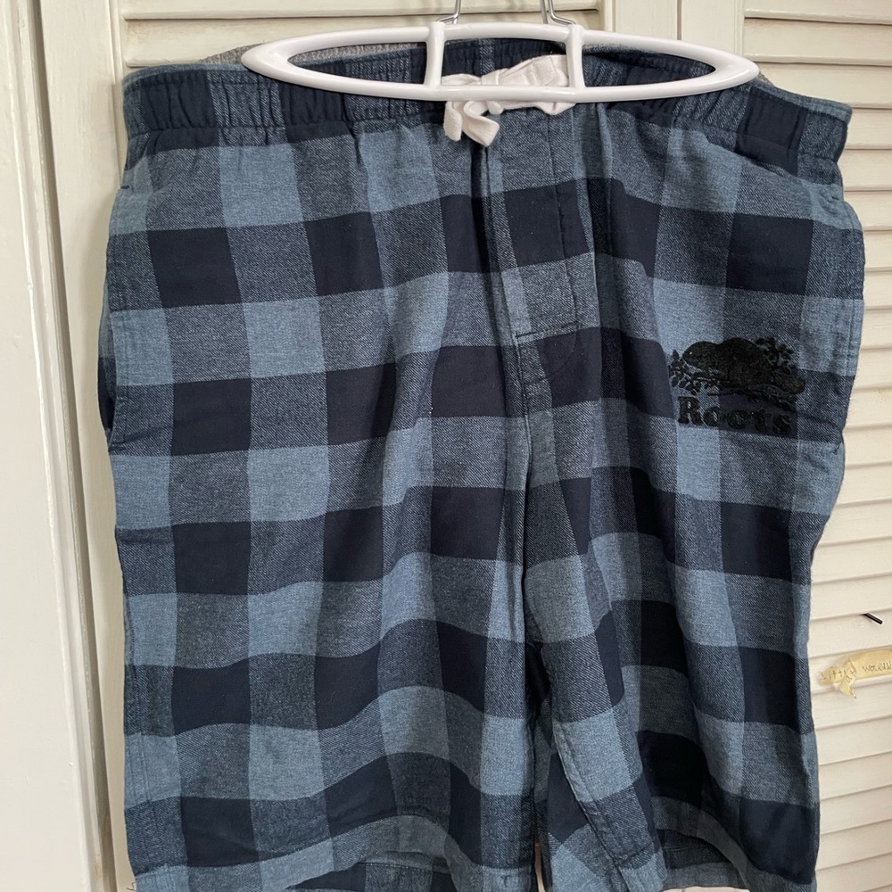 Roots flannel shorts